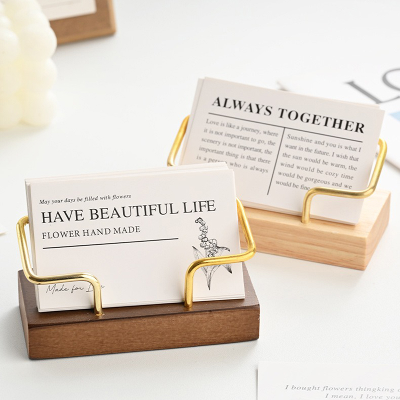 Wooden Business Card Holder Me - Desk Name Plate 评论和价格